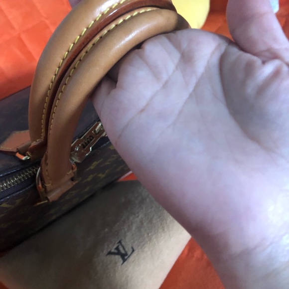 ❌SOLD❌💯Authentic Lv Alma Mono Pm - Picture 8 of 14